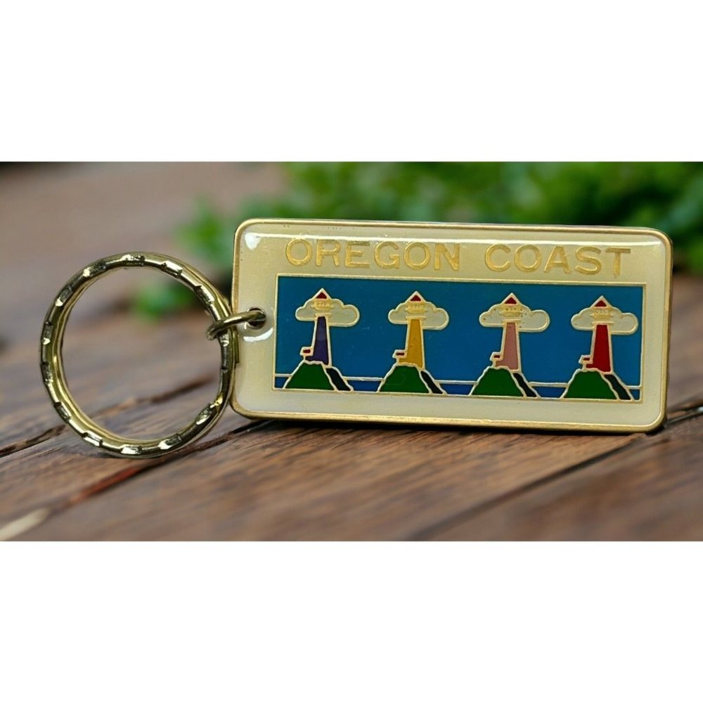 Vintage Oregon Coast Keychain Beach Lighthouses Ocean Enamel